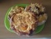 Streuseltaler mit Aprikosen und Kirschen picture
