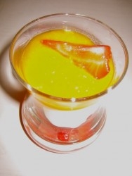 Mangoflap mit Erdbeeren
