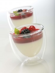 Panna Cotta mit Waldbeeren von Debic