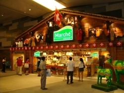 Marché Somerset in Singapur eröffnet
