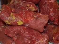 Slow Food Deutschland diskutiert Verschwendung beim Fleischverzehr