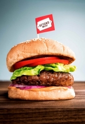 Metro Deutschland: The Beyond Burger als  Fleischalternative im Großhandel