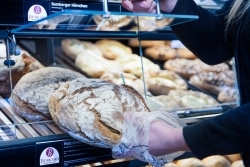 Aldi Süd: Discounter baut Zusammenarbeit mit regionalen Bäckereien aus