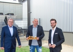 Mönchengladbach: Gourmetfleisch.de weiht neues Logistikzentrum ein