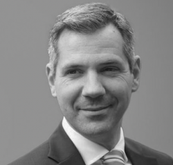 Flemings Hotels: Roland Szeremlei ist neuer Cluster General Manager in Frankfurt