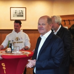 Hoher Besuch: Bundeskanzler Olaf Scholz zu Gast bei Gold Ochsen